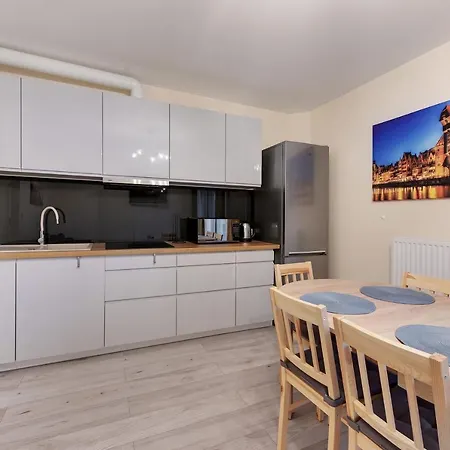 Centrum - 3 - Pokojowy Z Duzym Tarasem Apartamento *