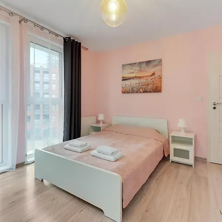 Centrum - 3 - Pokojowy Z Duzym Tarasem *