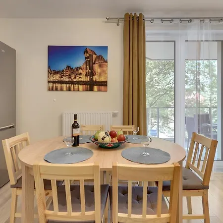 Centrum - 3 - Pokojowy Z Duzym Tarasem Apartamento